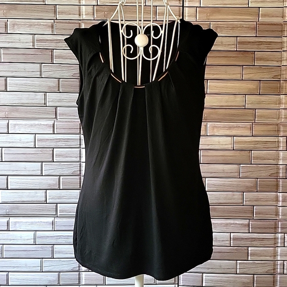 White House Black Market blouse Size XXS